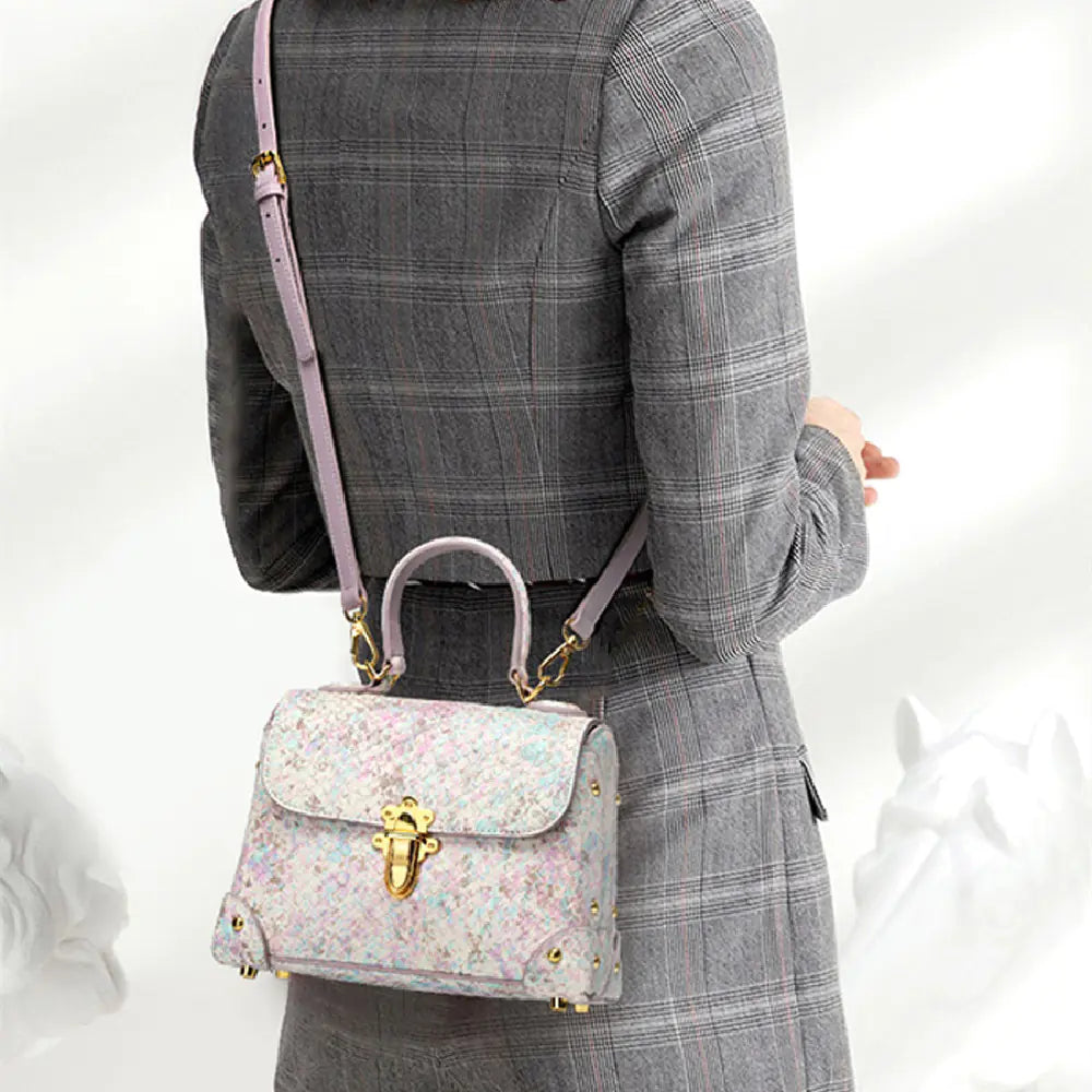 Women's Cowhide Fashion Handbag with Snake Pattern